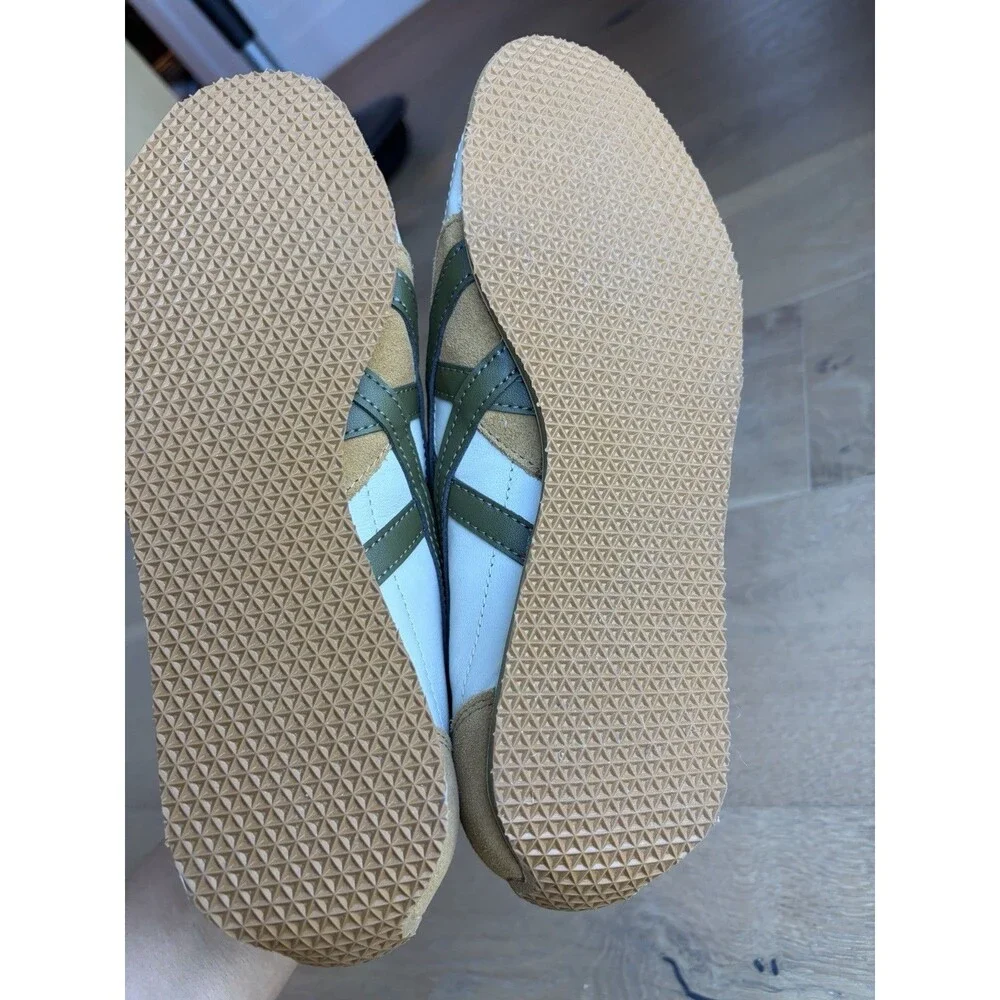 New Without Box Onitsuka Tiger Runspark Beige Olive Green Sneakers Size 8.5 W